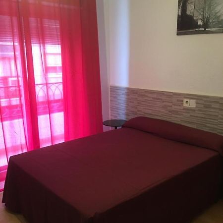 Pension Rosa Benidorm Esterno foto