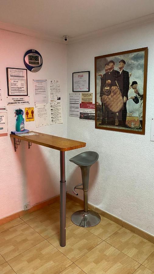 Pension Rosa Benidorm Esterno foto